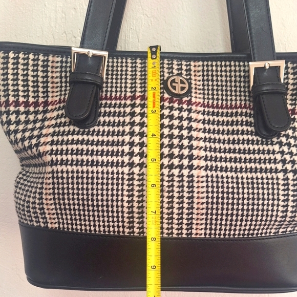 Giani Bernini Black and White Plaid Tote Shoulder Bag - Picture 9 of 11